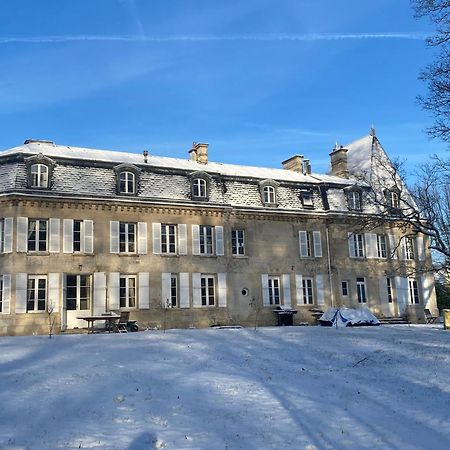 Chateau De Roberville Machemont Exterior photo